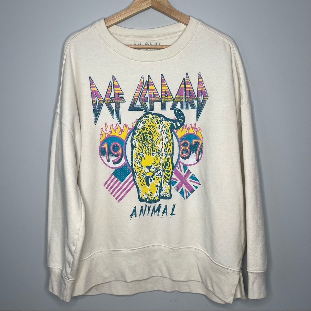 Women’s Def‎ Leopard band sweatshirt size large LG